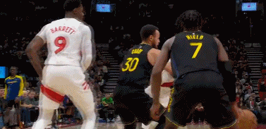 DB真人旗舰段冉：很多人会质疑库里在最后的选择 可他有能力命中这样的进球