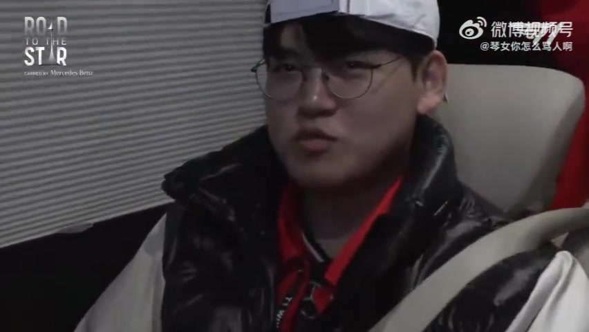 DB视讯官方登录入口guma质疑犀牛为杂食动物遭Faker呛声：遇到你的话 可能它就吃肉了