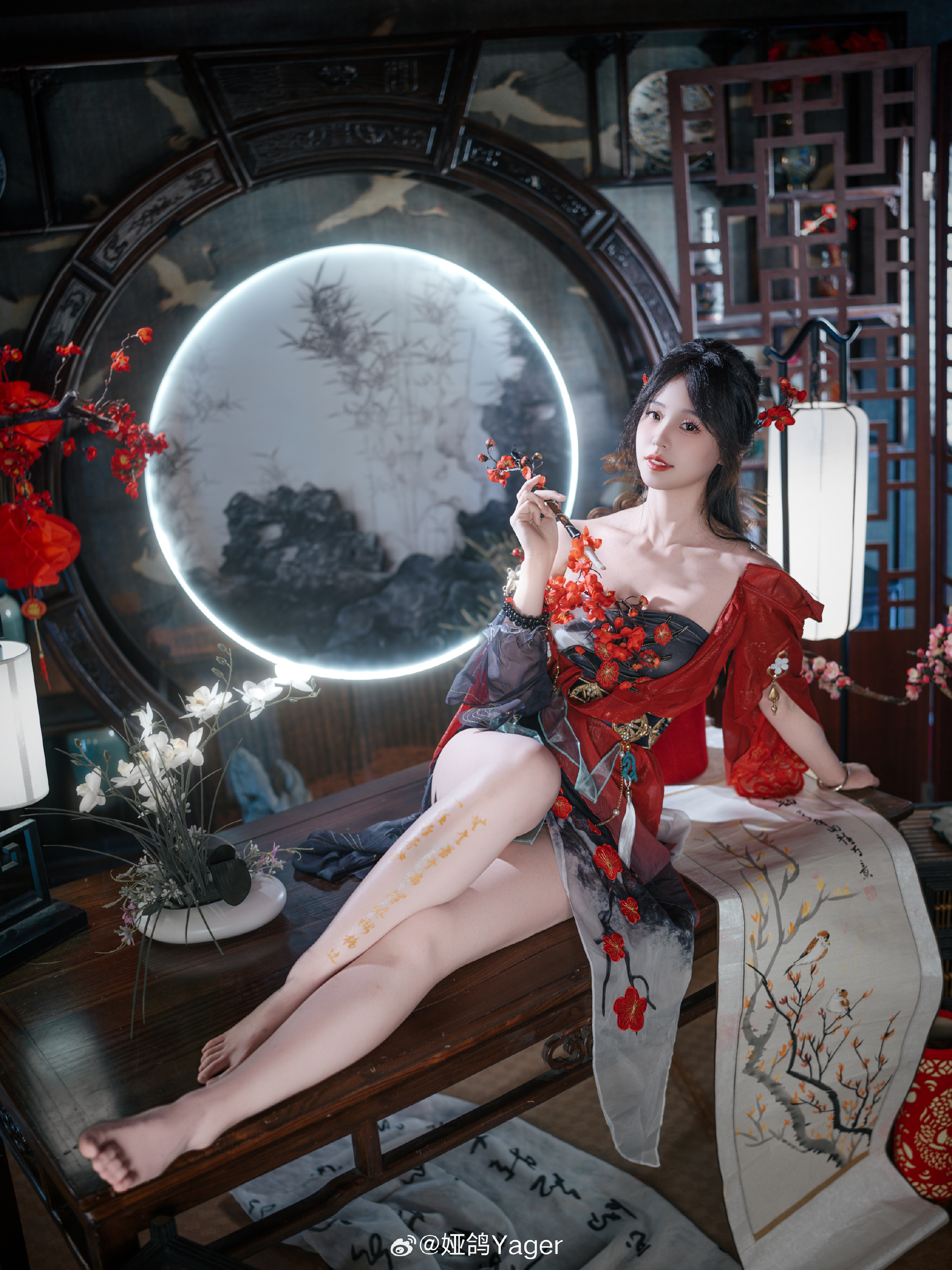 DG视讯官网平台新年戒色别搞👍永劫主持娅鸽晒照：一片雪白摄人心魄🥵