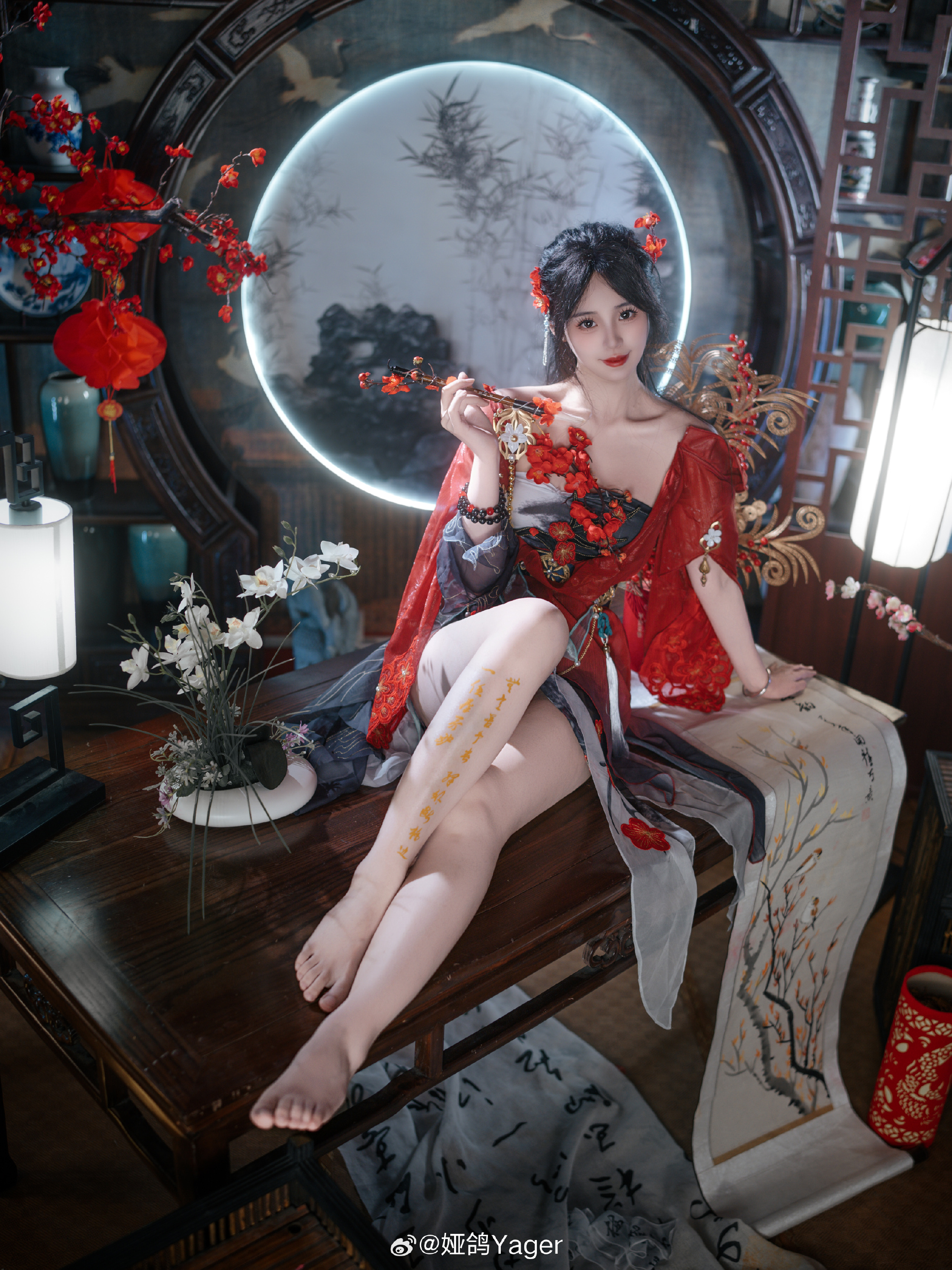 DG视讯官网平台新年戒色别搞👍永劫主持娅鸽晒照：一片雪白摄人心魄🥵