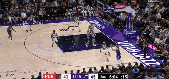 DG视讯官网平台菜鸟丨32号秀20+11+5+2断2帽 布泽利斯17分 狼崽香农爆发17+10