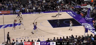 DG视讯官网平台菜鸟丨32号秀20+11+5+2断2帽 布泽利斯17分 狼崽香农爆发17+10