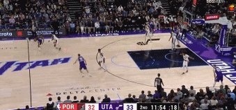 DG视讯官网平台菜鸟丨32号秀20+11+5+2断2帽 布泽利斯17分 狼崽香农爆发17+10