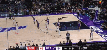 DG视讯官网平台菜鸟丨32号秀20+11+5+2断2帽 布泽利斯17分 狼崽香农爆发17+10