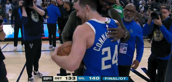 DB电子官网收官战贡献生涯新高！康诺顿29中16&狂砍43分11板5助&加时10分