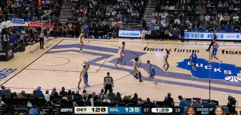 DB电子官网收官战贡献生涯新高！康诺顿29中16&狂砍43分11板5助&加时10分