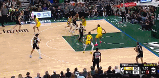 DB视讯官方登录入口平地起惊雷！罗林斯突破抛传 字母哥垂直上升单臂空接砸扣