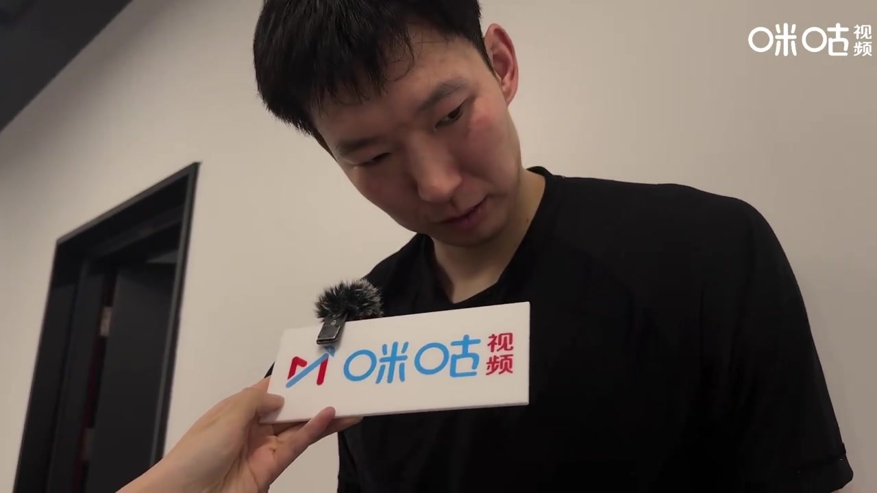 DB视讯百家乐北京全场16次失误！周琦：球队在关键时刻处理球还是有点犹豫