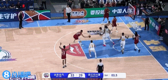 DB视讯百家乐建奇功！纳托尔三分颠进 随后外线再度出手压哨三分正中靶心